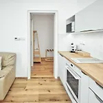 Δωμάτια σε οικογενειακή κατοικία Vienna